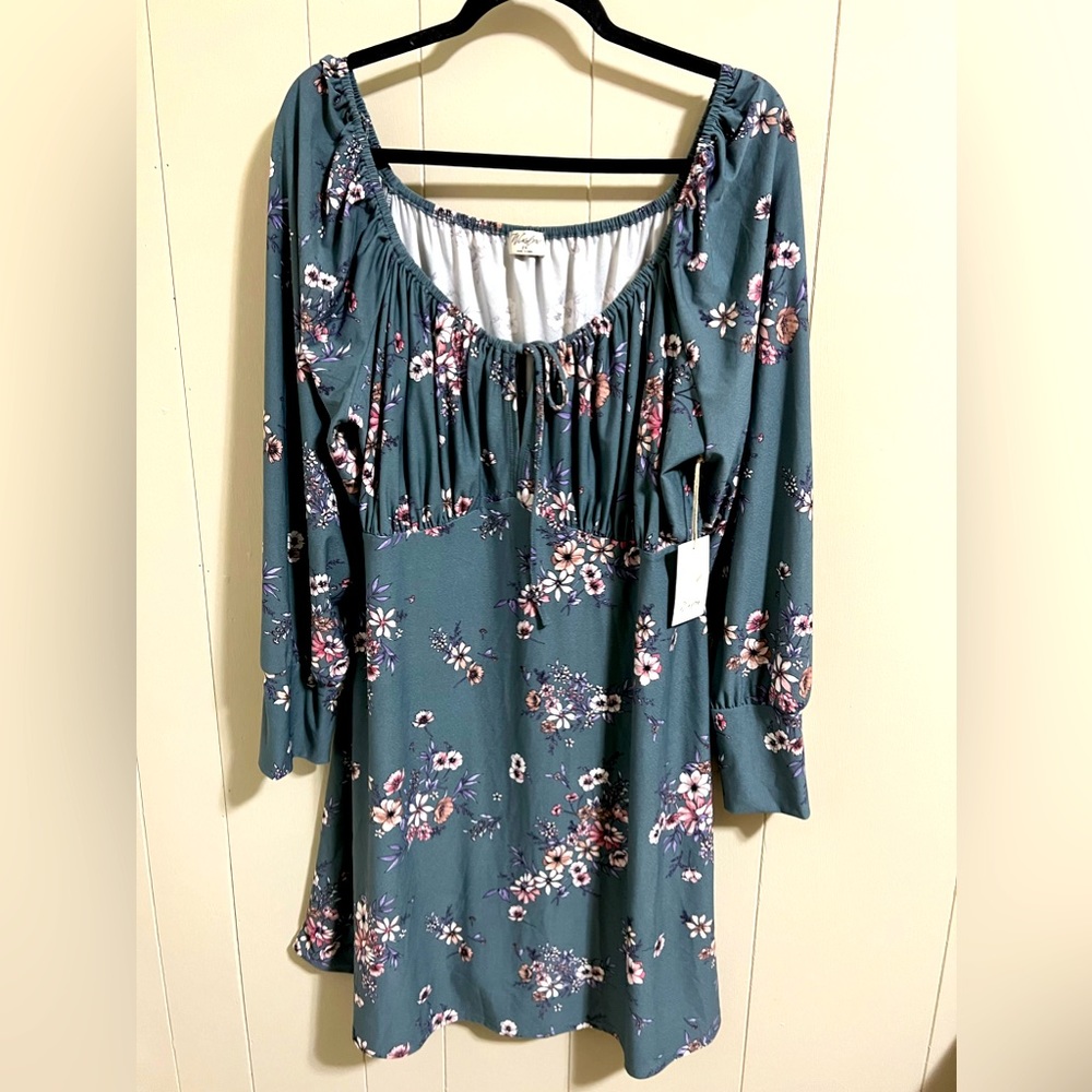 Waslow plus size dress 2x 18/20 green floral long sleeve dress NWT fall
